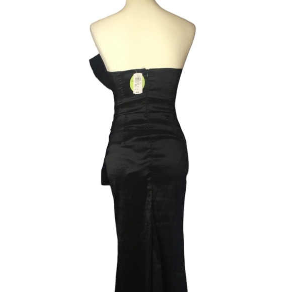 Windsor Daisy Taffeta Crumb Catcher Maxi Dress Small mermaid contour silhouette - Picture 6 of 14